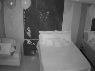 voyeurcam-casa-salsa-bedroom-3