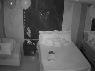 voyeurcam-casa-salsa-bedroom-3