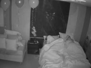 voyeurcam-casa-salsa-bedroom-3