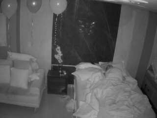 voyeurcam-casa-salsa-bedroom-3