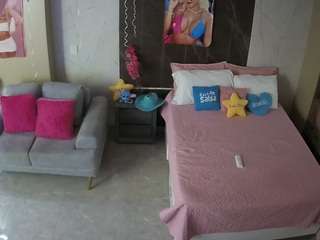 voyeurcam-casa-salsa-bedroom-3 Live Webcam on CamSoda