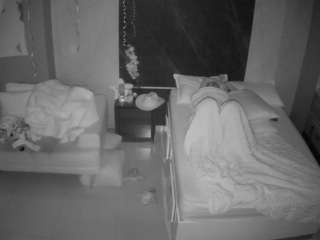 voyeurcam-casa-salsa-bedroom-3