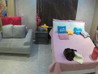 voyeurcam-casa-s... Live Webcam on CamSoda
