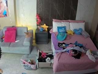 voyeurcam-casa-salsa-bedroom-3
