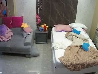 voyeurcam-casa-salsa-bedroom-3