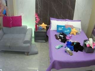 voyeurcam-casa-salsa-bedroom-3