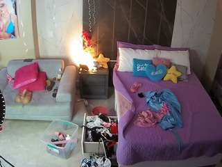 voyeurcam-casa-salsa-bedroom-3