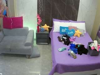 voyeurcam-casa-salsa-bedroom-3