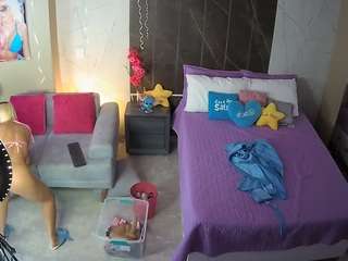 voyeurcam-casa-salsa-bedroom-3