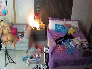 voyeurcam-casa-salsa-bedroom-3
