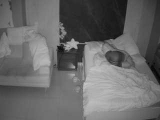 voyeurcam-casa-salsa-bedroom-3