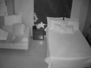 voyeurcam-casa-salsa-bedroom-3