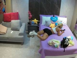 voyeurcam-casa-salsa-bedroom-3