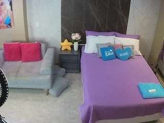 voyeurcam-casa-salsa-bedroom-3