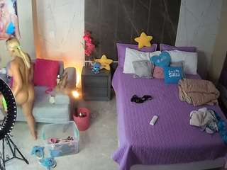 voyeurcam-casa-salsa-bedroom-3
