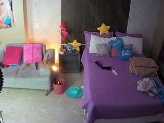 voyeurcam-casa-salsa-bedroom-3
