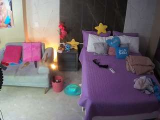 voyeurcam-casa-salsa-bedroom-3