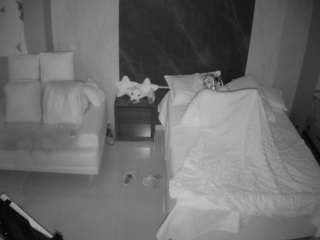 voyeurcam-casa-salsa-bedroom-3