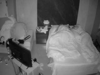 voyeurcam-casa-salsa-bedroom-3