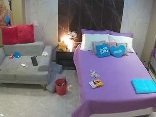 voyeurcam-casa-salsa-bedroom-3