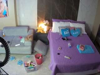 voyeurcam-casa-salsa-bedroom-3