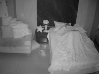 voyeurcam-casa-salsa-bedroom-3