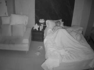 voyeurcam-casa-salsa-bedroom-3