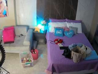 voyeurcam-casa-salsa-bedroom-3