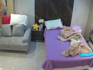 voyeurcam-casa-salsa-bedroom-3