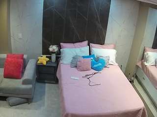 voyeurcam-casa-salsa-bedroom-3