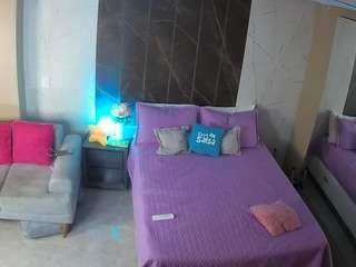 voyeurcam-casa-salsa-bedroom-3