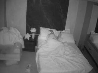 voyeurcam-casa-salsa-bedroom-3