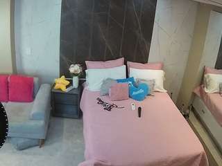 voyeurcam-casa-salsa-bedroom-3