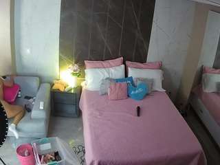 voyeurcam-casa-salsa-bedroom-3