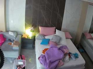 voyeurcam-casa-salsa-bedroom-3