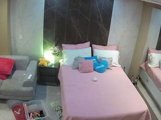 voyeurcam-casa-salsa-bedroom-3