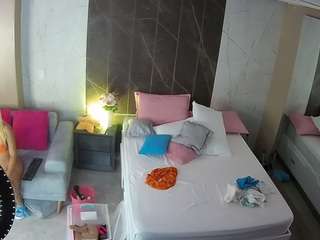 voyeurcam-casa-salsa-bedroom-3