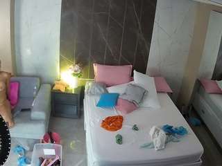 voyeurcam-casa-salsa-bedroom-3