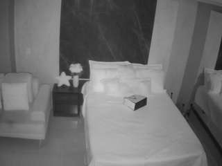voyeurcam-casa-salsa-bedroom-3