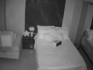 voyeurcam-casa-salsa-bedroom-3