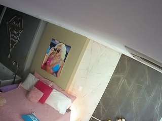 voyeurcam-casa-salsa-bedroom-3
