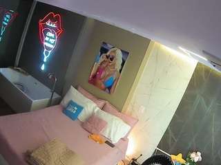voyeurcam-casa-salsa-bedroom-3