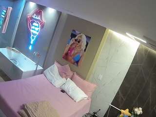 voyeurcam-casa-salsa-bedroom-3