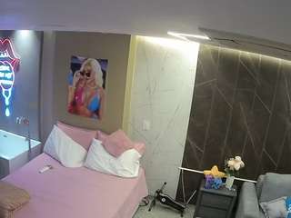 voyeurcam-casa-salsa-bedroom-3