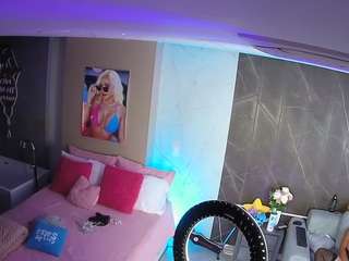 voyeurcam-casa-salsa-bedroom-3