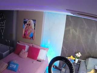 voyeurcam-casa-salsa-bedroom-3
