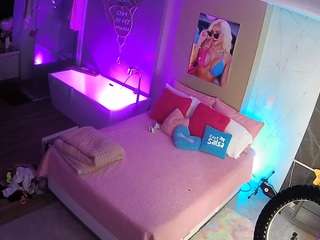 voyeurcam-casa-salsa-bedroom-3