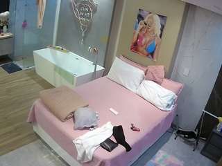 voyeurcam-casa-salsa-bedroom-3
