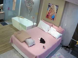 voyeurcam-casa-salsa-bedroom-3