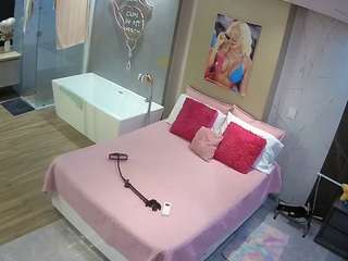 voyeurcam-casa-salsa-bedroom-3